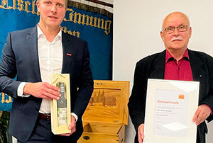 Würdigung des Ehrenobermeisters der Tischlerinnung Meißen-Riesa-Großenhain Hans-Jürgen Wermann