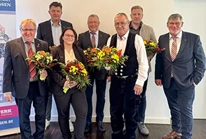 Peter Liebe, Thomas Möbius, Janine Berger, Mario Scholz, Roberto Heilscher, Robert Mühlberg und Jens-Thorsten Jacob auf der Mitgliederversammlung
